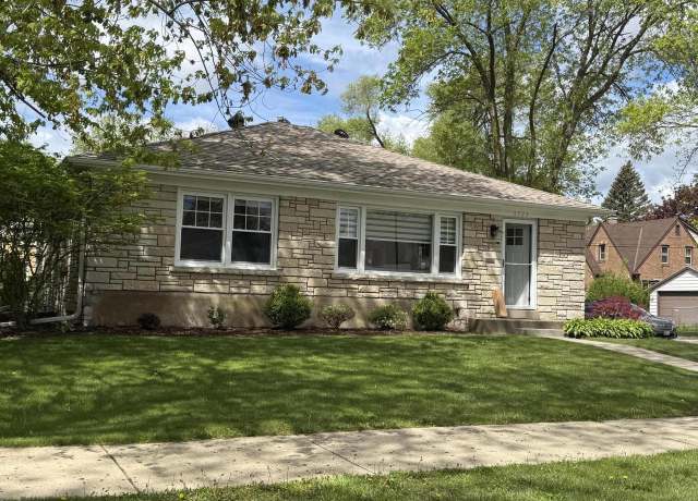 Property at 5723 N Dexter Ave, Glendale, WI 53209, 3 beds, 1.5 baths