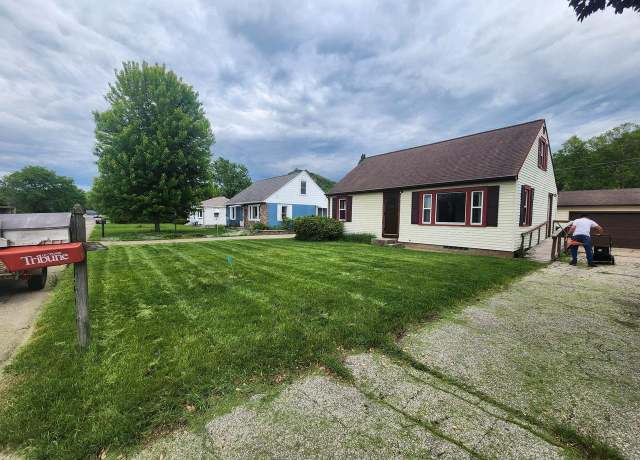 Property at 1521 28th Street South St, La Crosse, WI 54601, 2 beds, 1 bath