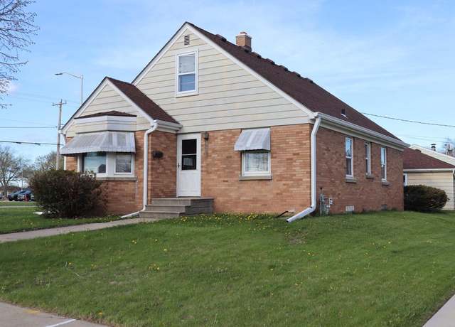 Property at 6003 49th Ave, Kenosha, WI 53142, 3 beds, 1 bath