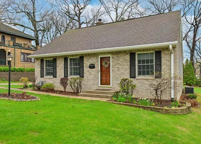 Property at 919 N 59th St, Milwaukee, WI 53213, 3 beds, 2 baths