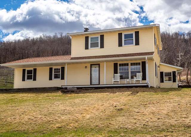 Property at W21955 Sacia Rd, Galesville, WI 54630, 3 beds, 2 baths