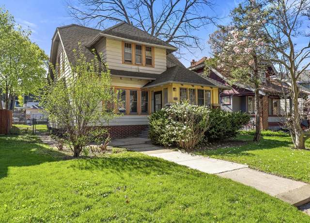 Property at 2535 N 48th St, Milwaukee, WI 53210, 3 beds, 1.5 baths