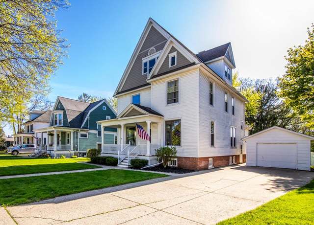 Property at 814 Richards Ave, Watertown, WI 53094, 4 beds, 2 baths
