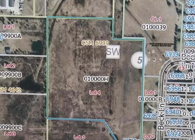 Property at 2008 Davids View Ln, West Bend, WI 53090