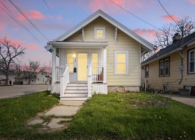 Property at 150 Cook St, Waukesha, WI 53186, 2 beds, 2 baths