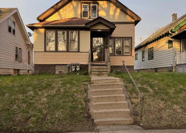 Property at 3860 N 24th Pl, Milwaukee, WI 53206, 4 beds, 2 baths