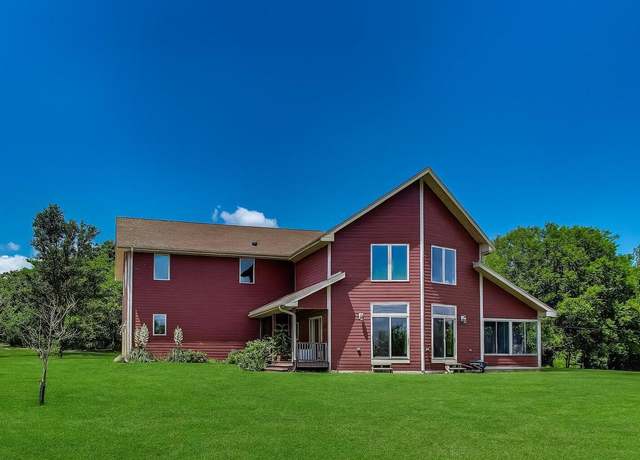 Property at 8617 Fox River Rd, Burlington, WI 53105, 4 beds, 2.5 baths