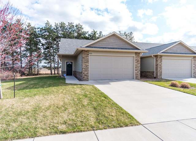 Property at 1800 Prairie Pl #4, Holmen, WI 54636, 3 beds, 3 baths