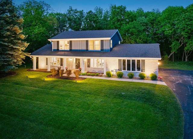 Property at W308N5583 Windrise Cir, Hartland, WI 53029, 3 beds, 2.5 baths