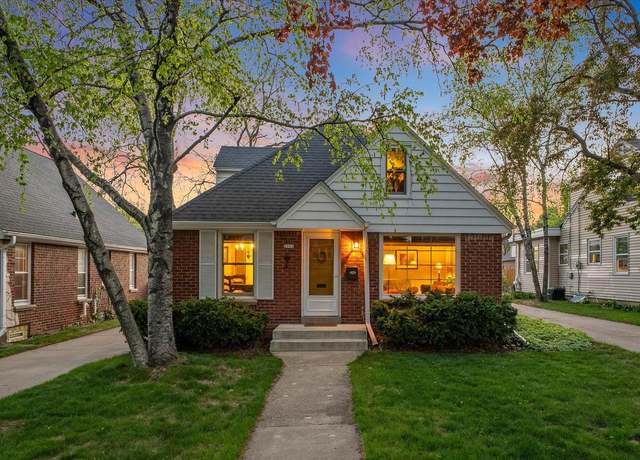 Property at 2103 N 85th St, Wauwatosa, WI 53226, 4 beds, 1 bath