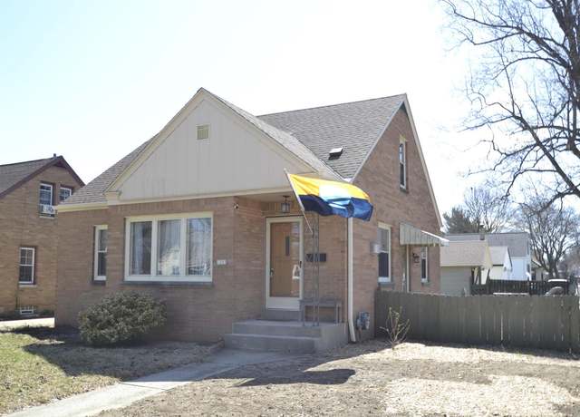 Property at 1203 E Crawford Ave, Milwaukee, WI 53207, 3 beds, 1 bath
