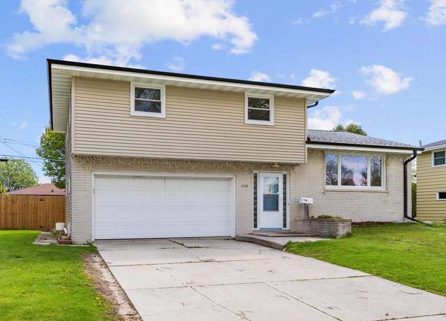 Property at 2125 N 27th St, Sheboygan, WI 53081, 4 beds, 1.5 baths