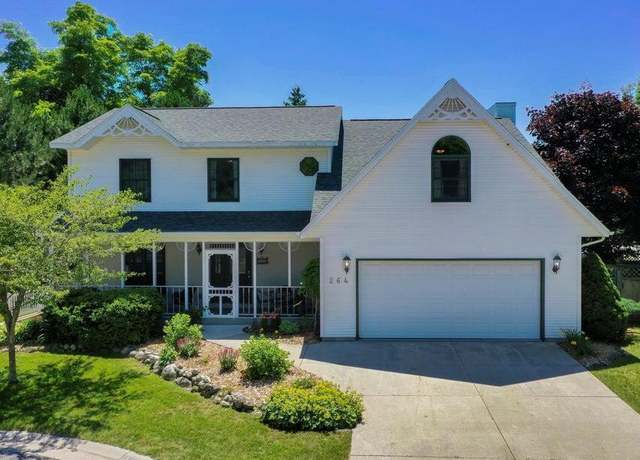 Property at 264 Turtle Holw, Elkhart Lake, WI 53020, 4 beds, 3.5 baths