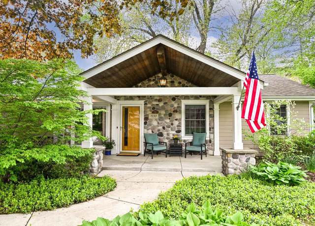 Property at 1333 N 120th St, Wauwatosa, WI 53226, 3 beds, 1.5 baths