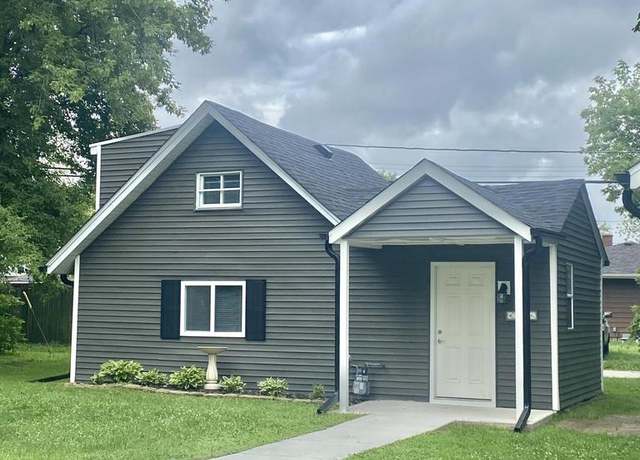 Property at 4016 29th Ave, Kenosha, WI 53140, 2 beds, 1 bath