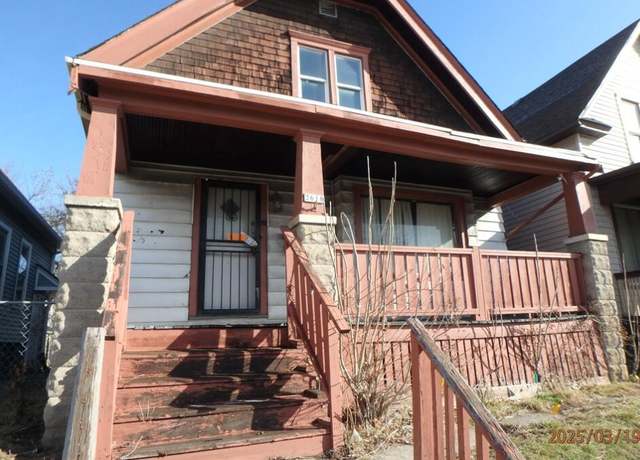Property at 3618 W Burleigh St, Milwaukee, WI 53210, 3 beds, 1 bath