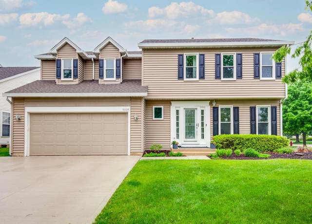 Property at 9508 63rd St, Kenosha, WI 53142, 3 beds, 2.5 baths