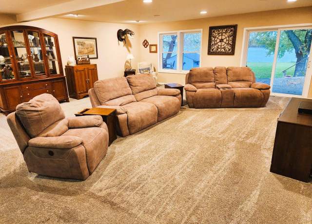 Property at 7715 W Wind Lake Rd, Wind Lake, WI 53185, 5 beds, 3.5 baths