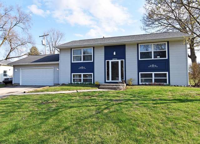 Property at 24755 61st St, Salem, WI 53168, 4 beds, 2 baths