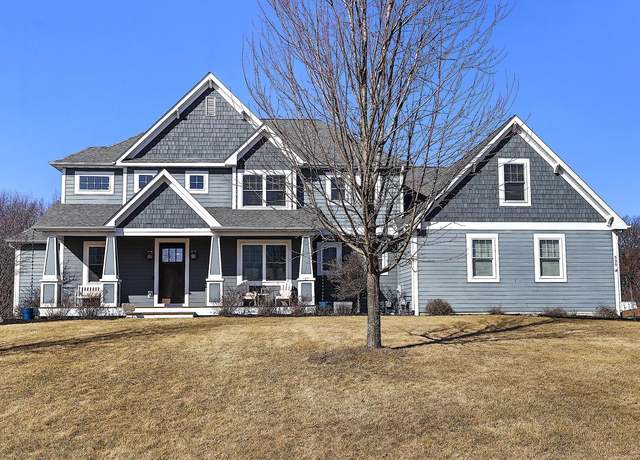 Property at 530 Pheasant Ridge Ln, Fontana, WI 53125, 4 beds, 3.5 baths
