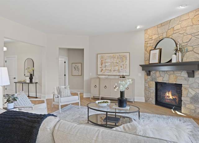Property at W289S5472 White Pine Ct, Waukesha, WI 53189, 4 beds, 3.5 baths