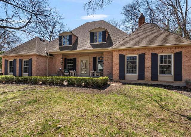 Property at 1428 Carrington St, Janesville, WI 53545, 5 beds, 4 baths