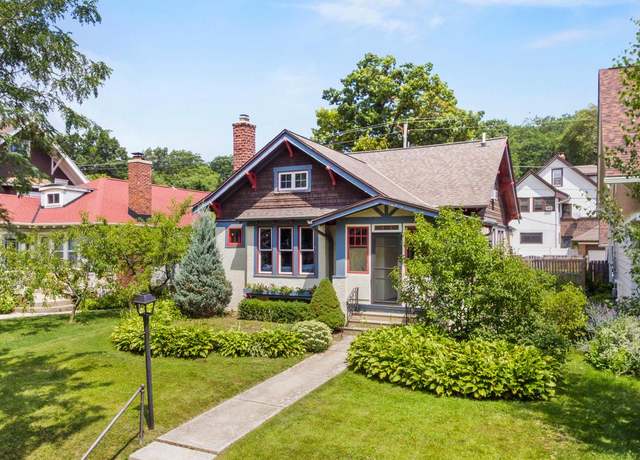 Property at 3074 S Wentworth Ave, Milwaukee, WI 53207, 3 beds, 2 baths