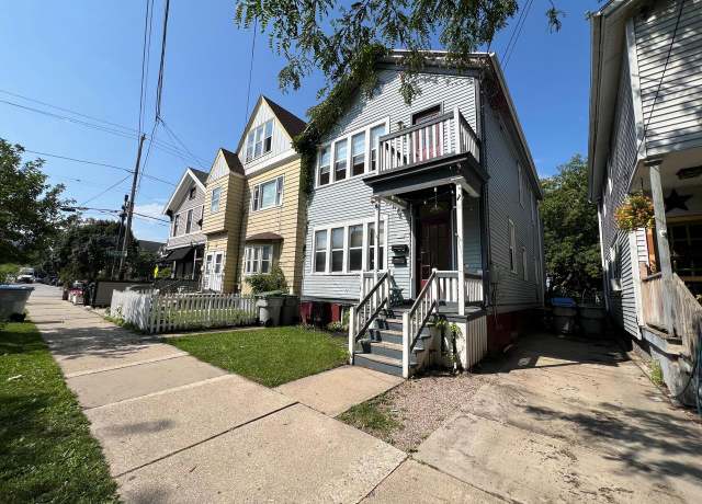Property at 1709 N Astor St, Milwaukee, WI 53202