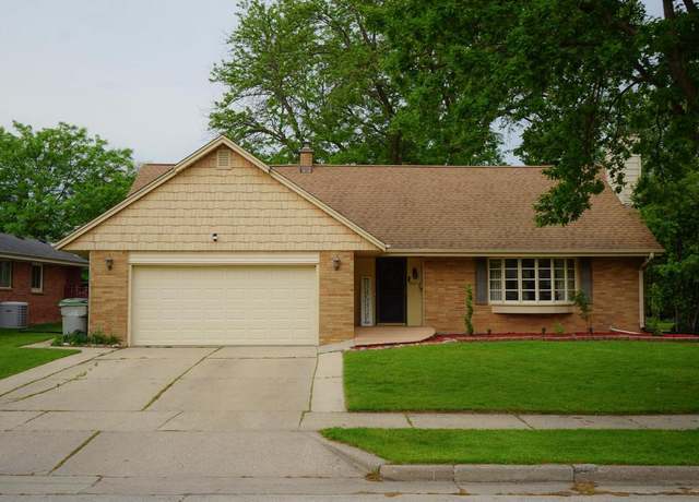 Property at 3867 S Massachusetts Ave, Milwaukee, WI 53220, 4 beds, 1.5 baths