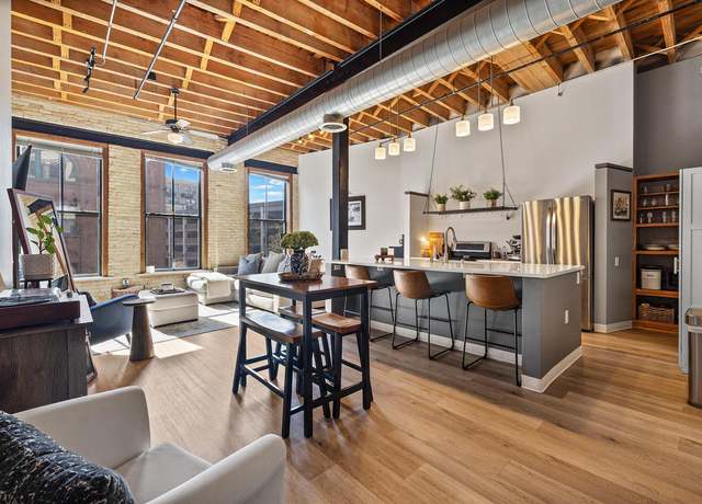 Property at 205 N Water St #305, Milwaukee, WI 53202, 1 bed, 1 bath