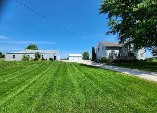 Property at 10634 English Lake Rd, Manitowoc, WI 54220, 3 beds, 2 baths
