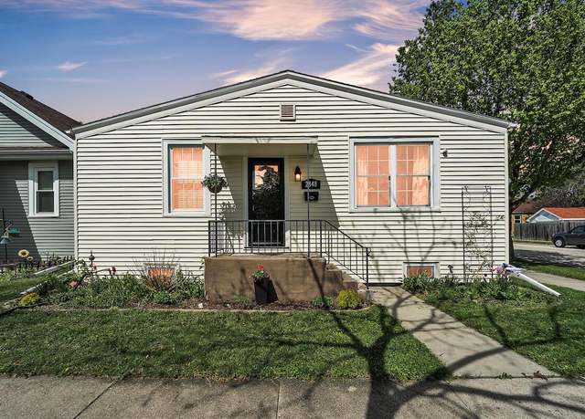 Property at 2848 Geneva St, Racine, WI 53402, 2 beds, 1 bath