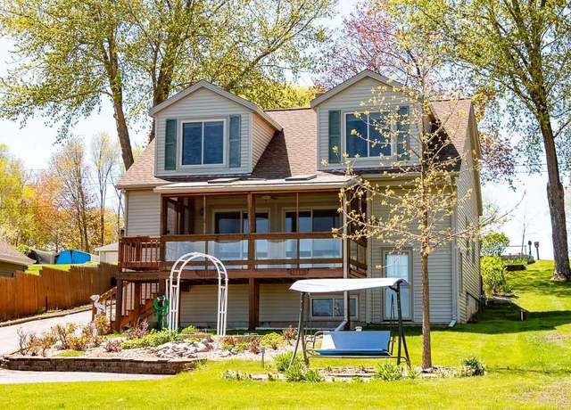Property at N5226 Wildcat Rd, Iron Ridge, WI 53035, 2 beds, 2 baths