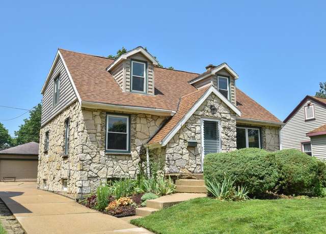 Property at 819 S 90th St, West Allis, WI 53214, 3 beds, 1 bath