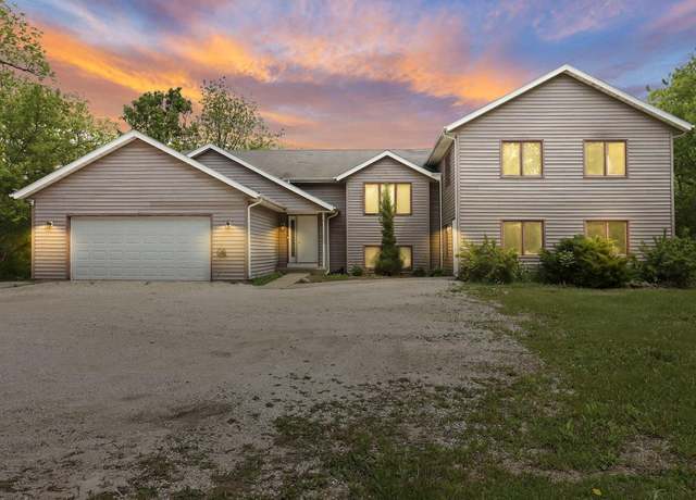 Property at W219S7712 Crowbar Dr, Muskego, WI 53150, 7 beds, 3 baths