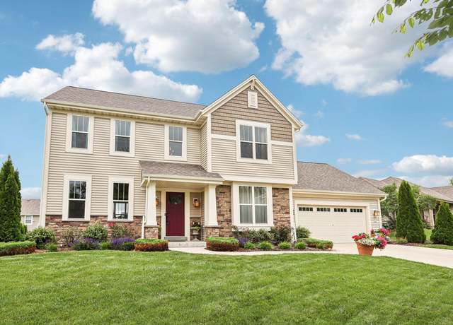 Property at 1928 Tumbleweed Cir, West Bend, WI 53095, 4 beds, 3 baths