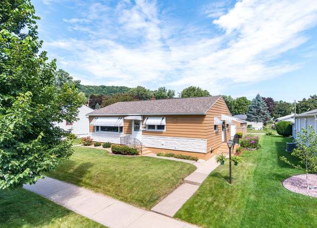 Property at 614 1st Street South St, La Crescent, MN 55947, 3 beds, 2 baths