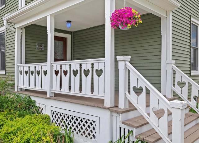 Property at 118 Tenny Ave, Waukesha, WI 53186, 3 beds, 1.5 baths