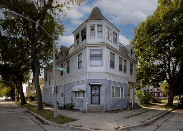 Property at 1801 W Meinecke Ave, Milwaukee, WI 53206