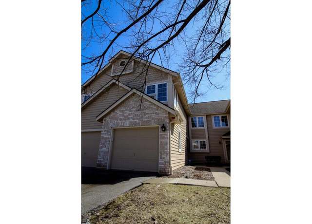 Property at 2975 N River Birch Dr Unit F, Brookfield, WI 53045, 2 beds, 2.5 baths