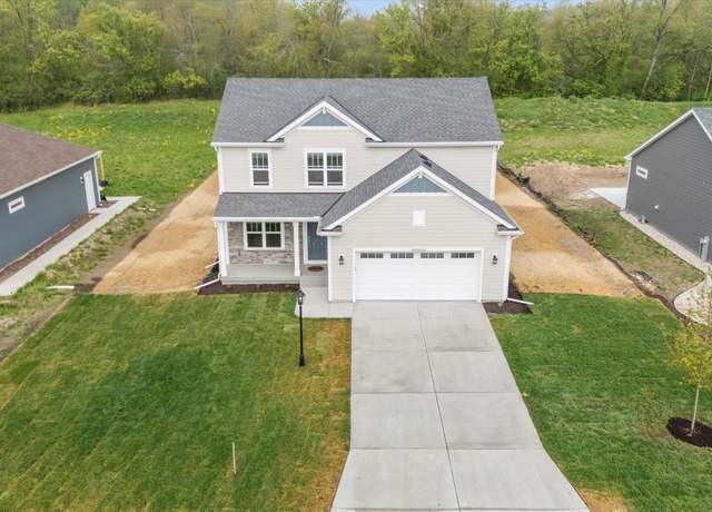 Property at W228N7693 Woodland Ct, Sussex, WI 53089, 4 beds, 2.5 baths