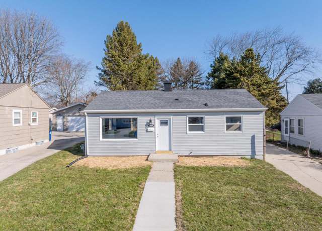 Property at 1804 Badger St, Racine, WI 53403, 3 beds, 1 bath