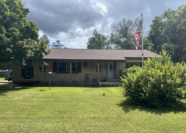 Property at W11937 County Rd W, Crivitz, WI 54114, 2 beds, 1 bath