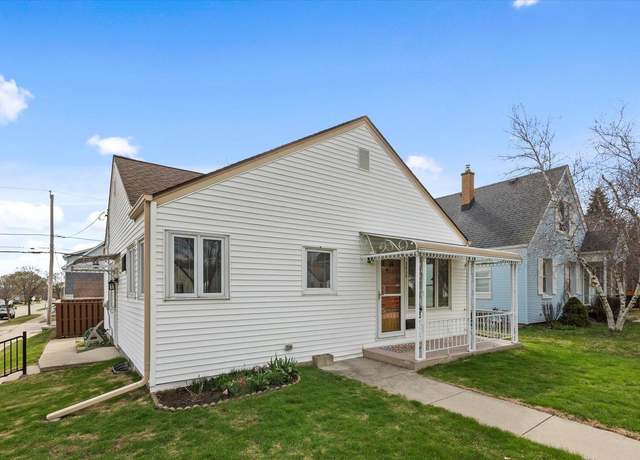Property at 2402 S 64th St, West Allis, WI 53219, 3 beds, 1 bath