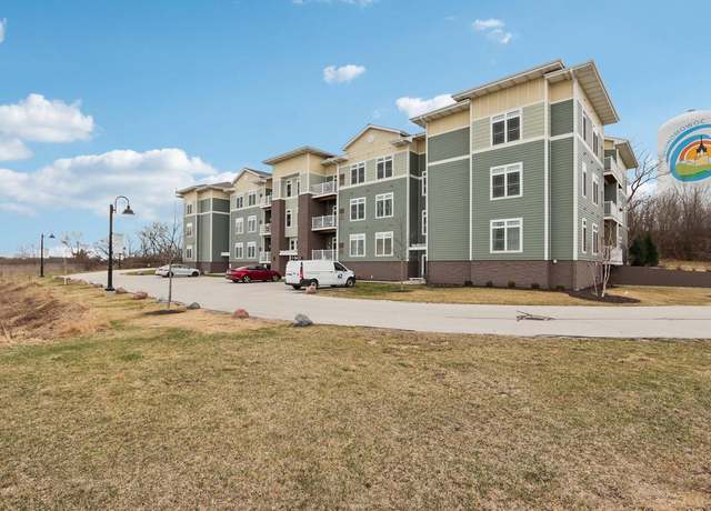 Property at 265 Thurow Dr #307, Oconomowoc, WI 53066, 2 beds, 2 baths