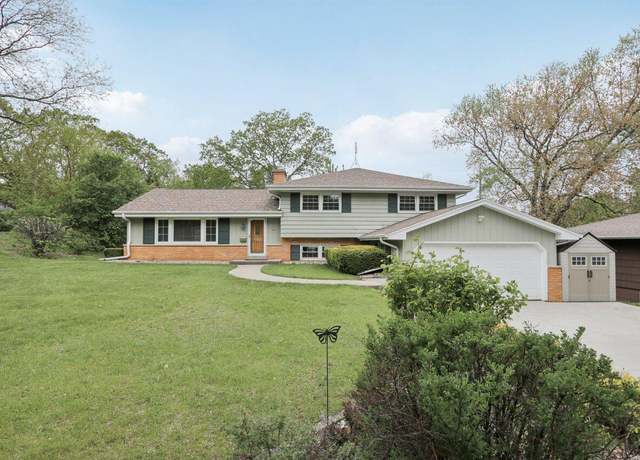 Property at 620 S Greenfield Ave, Waukesha, WI 53186, 4 beds, 2.5 baths
