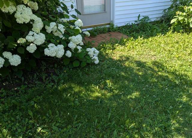 Property at N72W13429 Good Hope Rd, Menomonee Falls, WI 53051, 4 beds, 1 bath