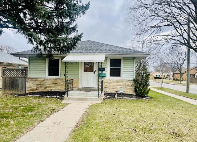 Property at 4300 N 73rd St, Milwaukee, WI 53216, 2 beds, 1.5 baths