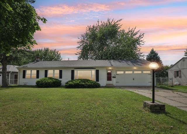 Property at 535 N Arch St, Janesville, WI 53548, 4 beds, 1.5 baths