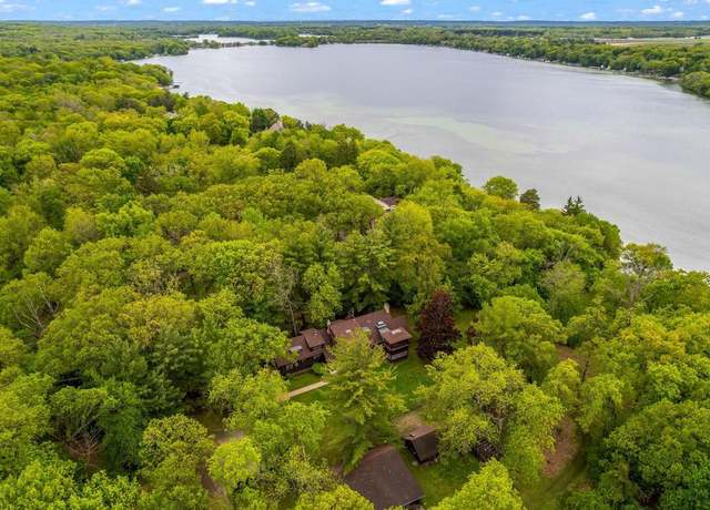 Property at 2937 N Mill Rd, Oconomowoc, WI 53066, 6 beds, 4 baths